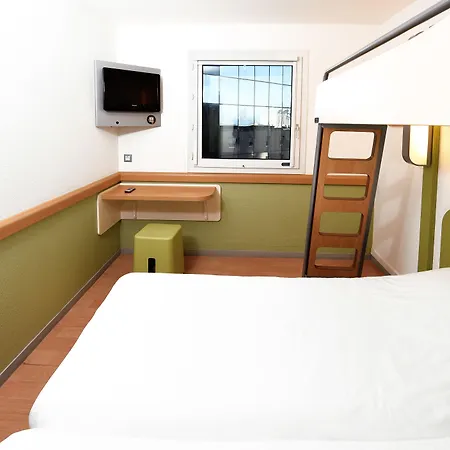 Ibis Budget Aeroport מלון