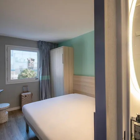 Ibis Budget Aeroport 2* Niza