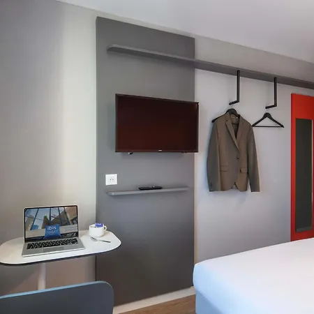 Ibis Budget Aeroport 2*