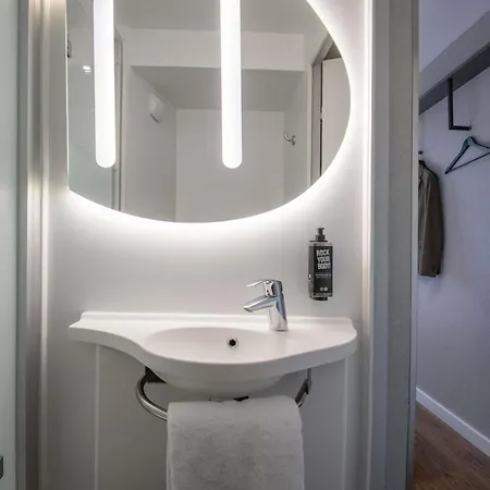 Szálloda Ibis Budget Aeroport 2*