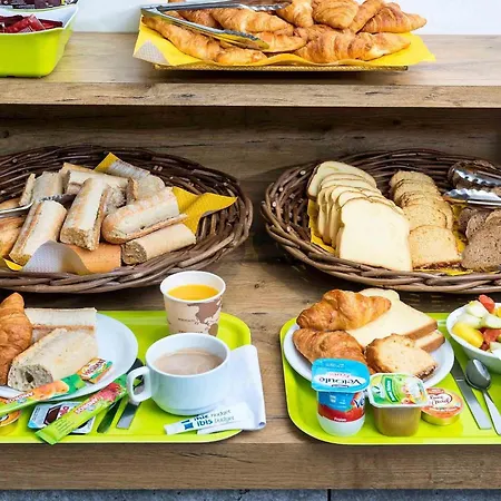 Ibis Budget Aeroport 2*