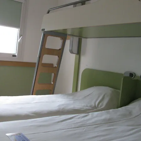 Ibis Budget Aeroport Hotel 2*