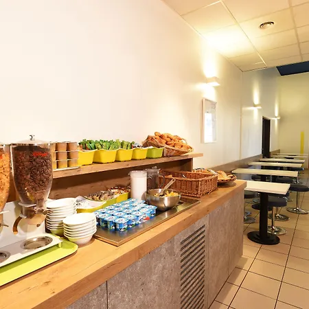 Ibis Budget Aeroport Hotel 2*