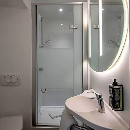 Hotel Ibis Budget Aeroport 2*