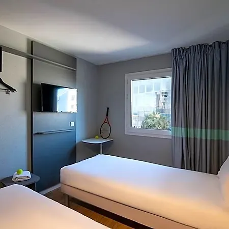 מלון Ibis Budget Aeroport 2*