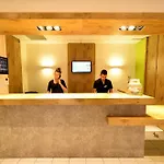 酒店 尼斯机场宜必思快捷酒店 2*