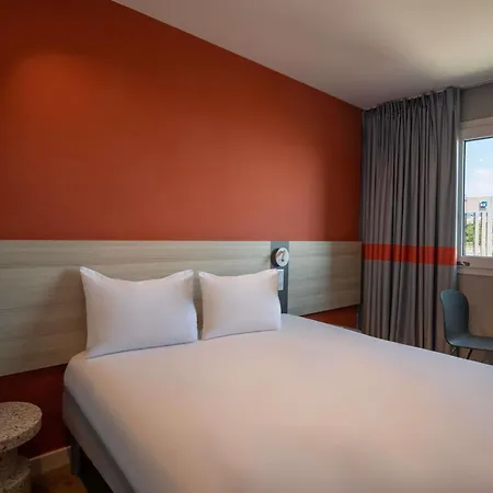 Hotel Ibis Budget Aeroport 2*